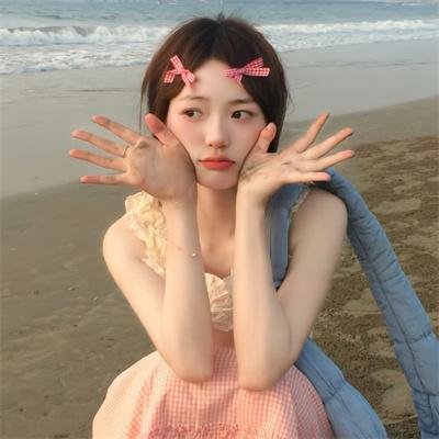 一个叫阿宝的男孩